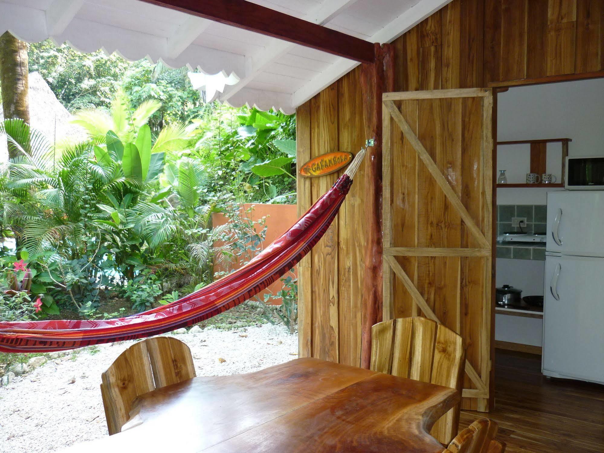 Hotel El Pequeno Gecko Verde Sámara エクステリア 写真