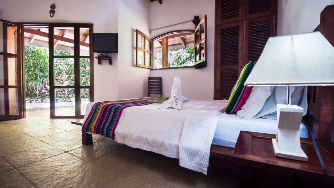Hotel El Pequeno Gecko Verde Sámara エクステリア 写真